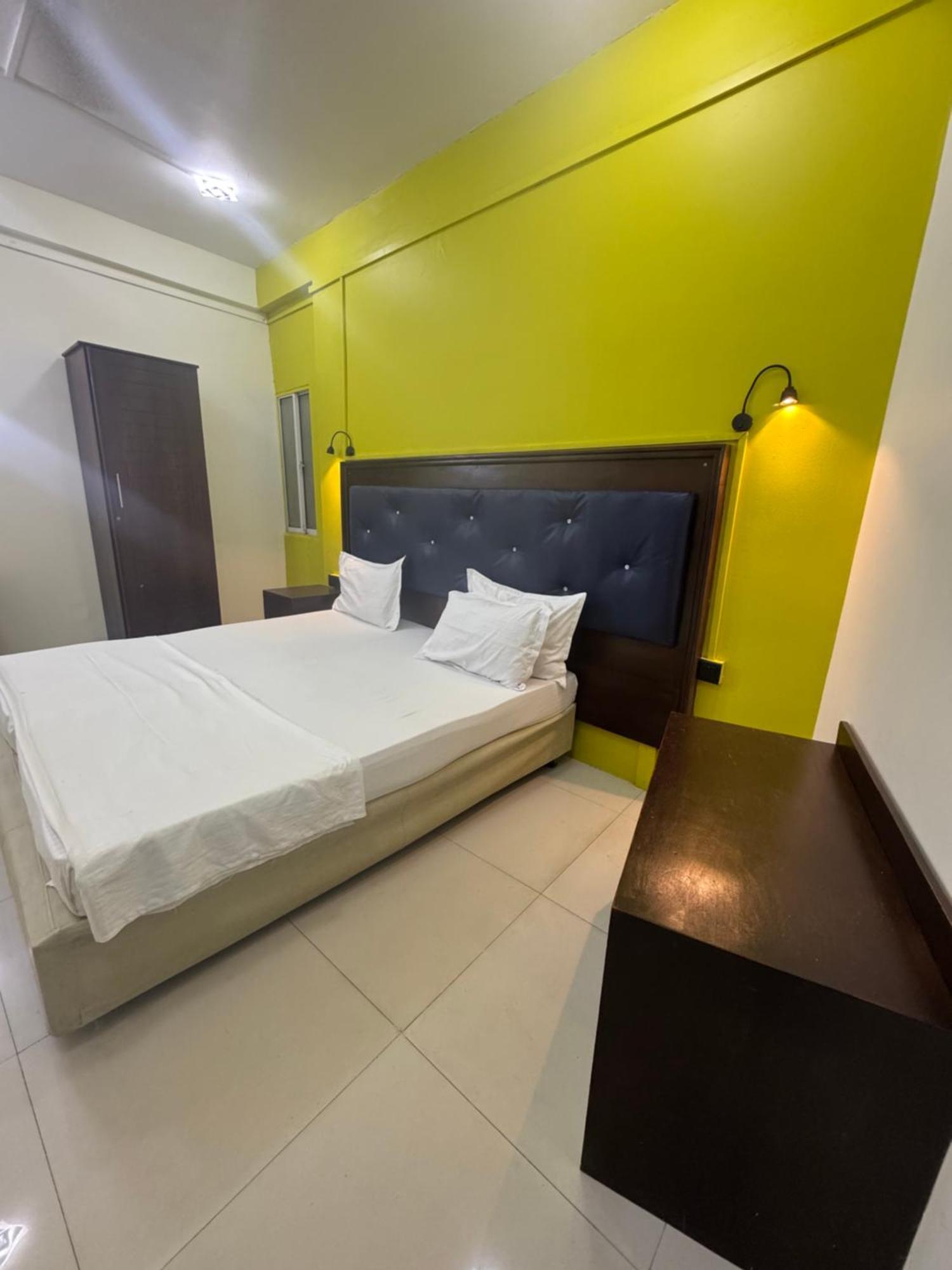 Metro City Hotel Colombo Exterior foto